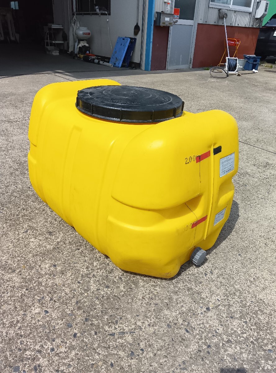 岐阜☆ コダマ樹脂 タマローリー AT-300 ローリータンク 横型