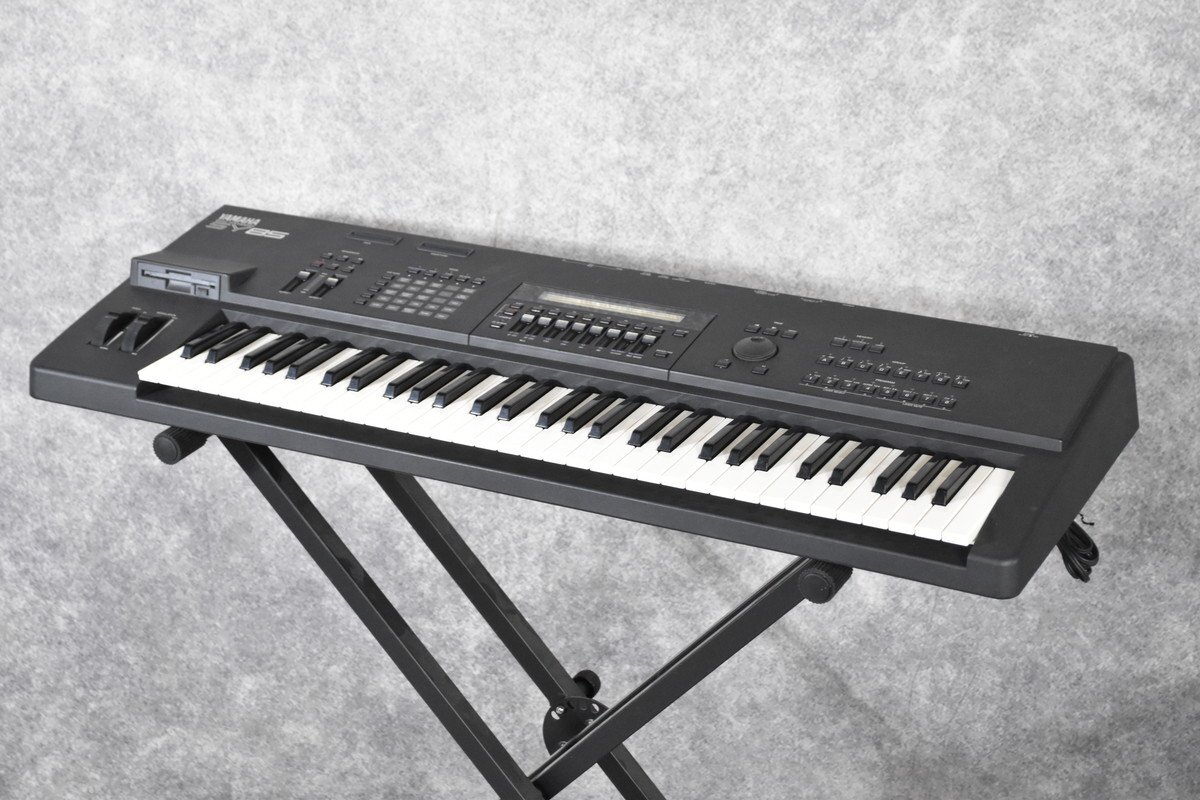 YAMAHA ベクターシンセ TG33【ジャンク品】