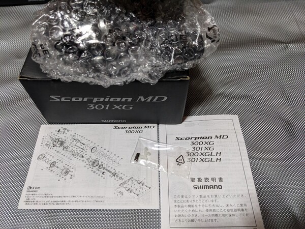 21 スコーピオンMD 301XG シマノ ベイトリール 新品未使用 左ハンドル