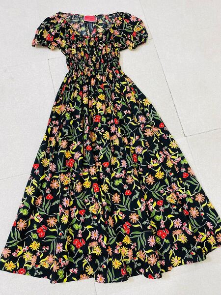 8545. 【極美品】Kate spade ロング フレア ワンピース コットン ケイトスペード 花柄 半袖 総柄 黒 ブラック リゾート