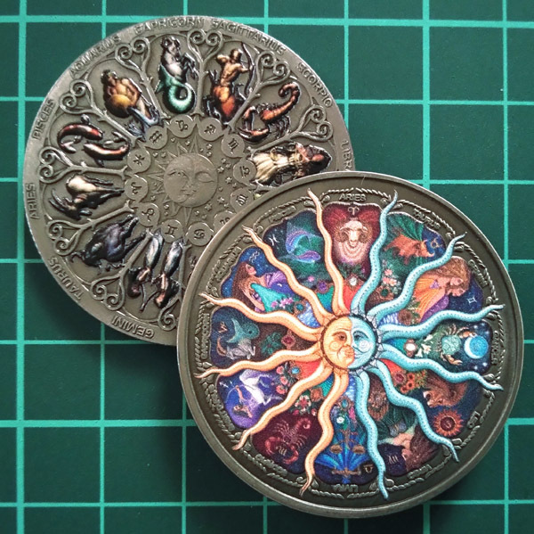 ◆ 太陽・星・十二星座・西洋占星術 メダル ◆ 約40mm 【2枚セット】◆ 送料無料 ◆