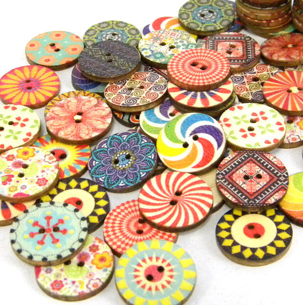 ★ 大量! 100個 ★ ヴィンテージ柄の木製ボタン ★ カラフルな木製のボタン / 径20mm【100pcs】★ 送料無料 ★
