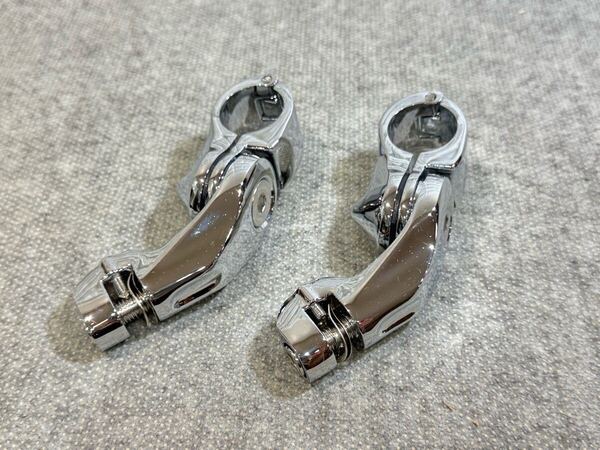 2 送料無料 新品 クローム メッキ アジャスタブル ハイウェイ ペグ ロッド 標準 長 ツーリング ソフテイル ダイナ スポーツスター FLH FLS