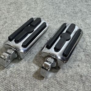 1 送料無料 新品 Ⅲ クローム メッキ ペグ アジャスタブル ハイウェイ 用 調整可 ツーリング ソフテイル ダイナ スポーツスター FLH FLS XL