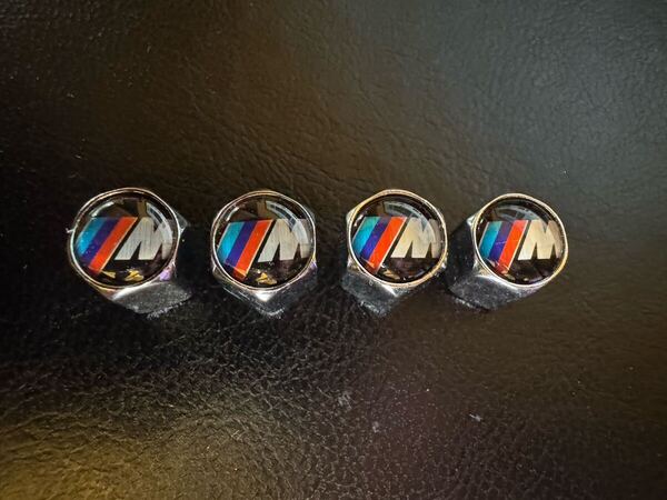 g 送料無料 高級良質 シルバー メッキ BMW Mテク MⅢ エアバルブ M3 M4 M5 M6 M7 M8 M2 M1 X1 X2 X3 X4 X5 X6 X7 X8 328 335 528 535 Z3 Z4