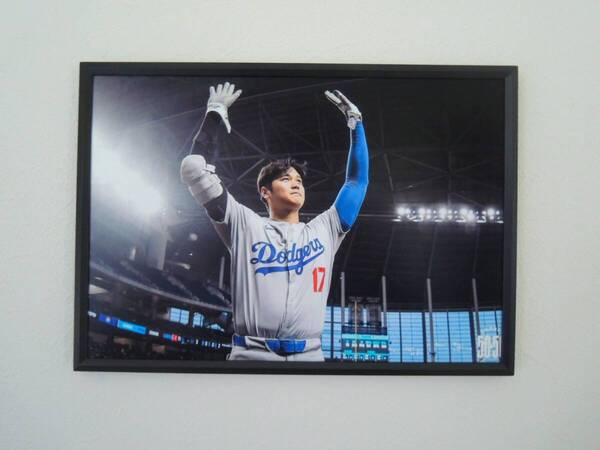 大谷翔平 Shohei Ohtani メジャーリーグ 50-50 ポスター 写真 22cm×32cm サイズ A4 フォトフレーム