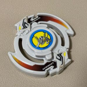 復刻版 ドライガー レイヤー ベイブレードバースト