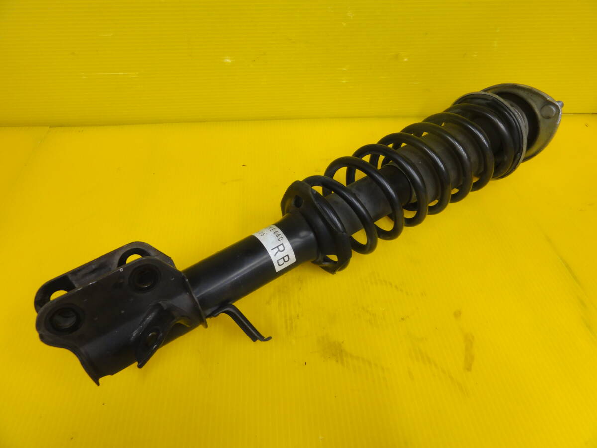 リョウ555　プレオRS 純正サス プレオ純正RS用サスペンション（ショウワ製）に交換（スバル