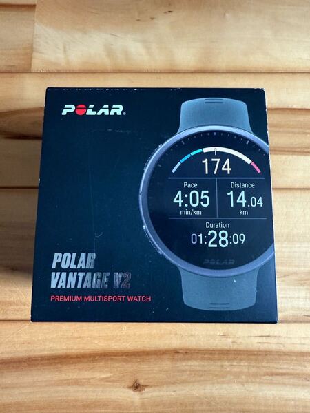 POLAR ポラール プレミアム マルチGPSスポーツウォッチ VANTAGE V2 GREEN グリーン 90083653 スマートウォッチ 腕時計 M-L