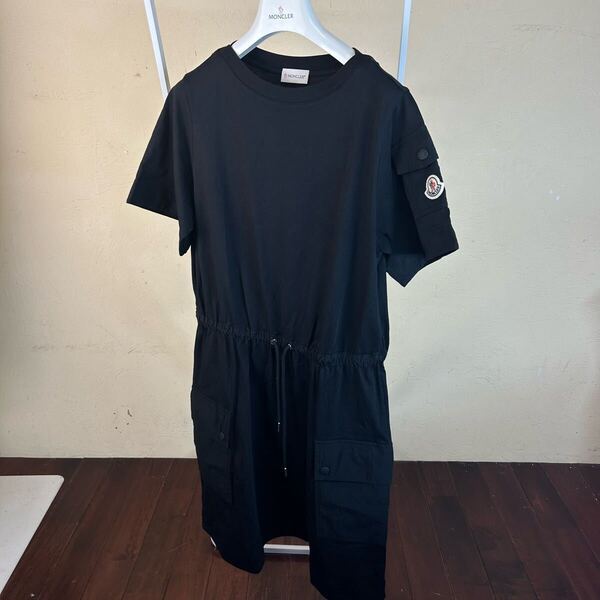 【新作美品】MONCLER モンクレール半袖ワンピース黒XS