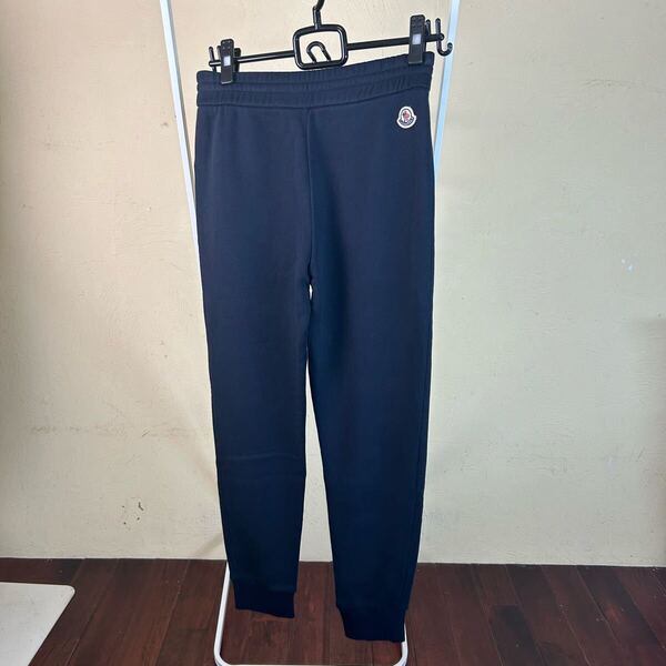【美品】【大人もOK】MONCLERモンクレールスウェットパンツネイビー12A