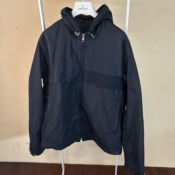 【破格最安値】MONCLER モンクレールナイロンジャケットパーカー黒1