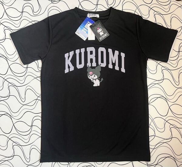 未使用 タグ付き Mサイズ Tシャツ ブラック サンリオ クロミちゃん 半袖Tシャツ 半袖 トップス プリントTシャツ ドライウェア