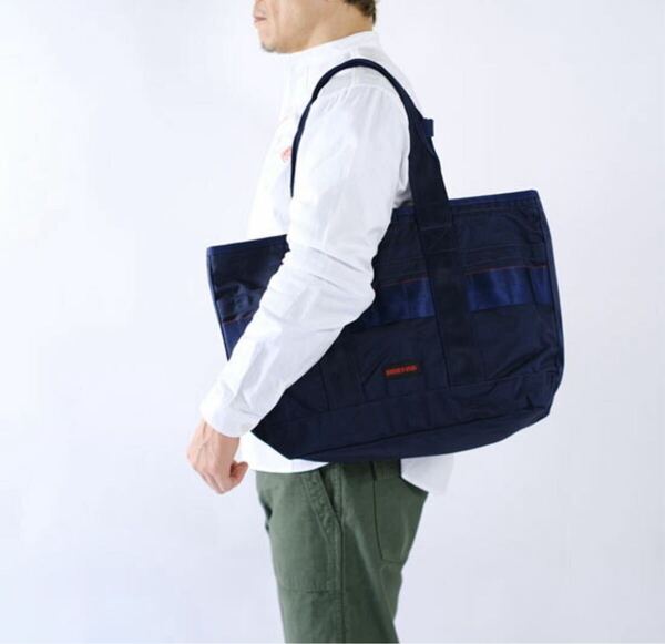 BRIEFING DISCRETE TOTE M MW トートバッグ ネイビー