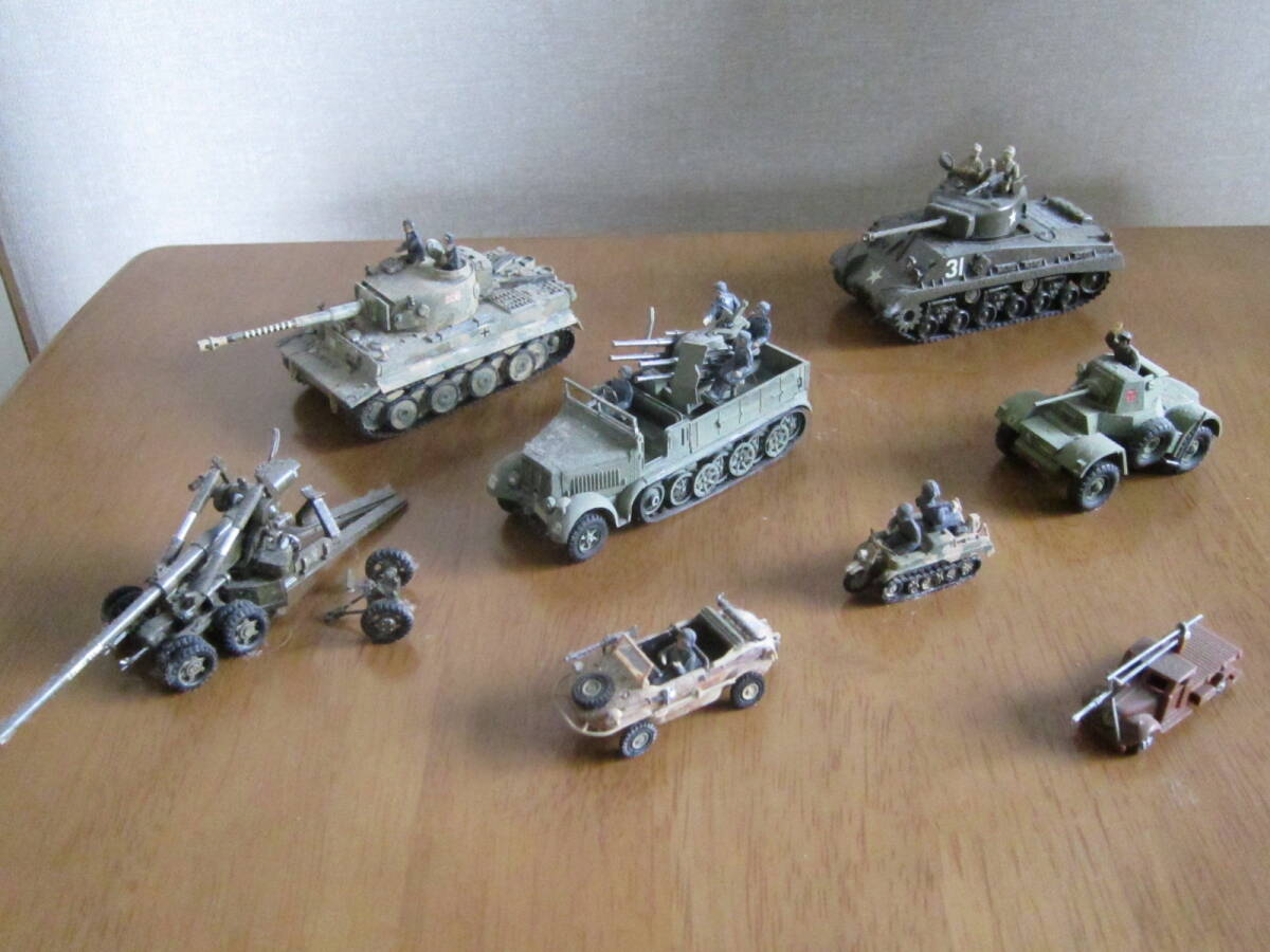 Amazon | ハセガワ 1/72 アメリカ陸軍 M4A3E8シャーマン & M24