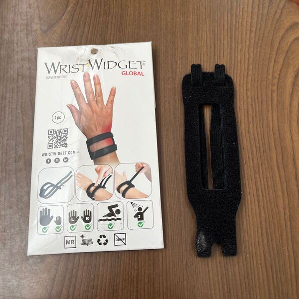 705p2812☆ WristWidget リストウィジェット(ブラック) TFCCサポート用調節可能手首サポーター
