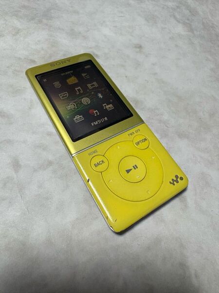 送料無料 ソニー デジタルウォークマン NW-S774♪イエロー 8GB SONYWALKMAN♪即決ポータブルオーディオプレーヤーdigital media player