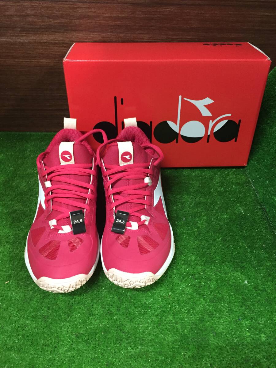 diadora テニスシューズ 174446 9H ☆新品☆DIADORAディアドラ テニスシューズ(オムニコート用)22.5