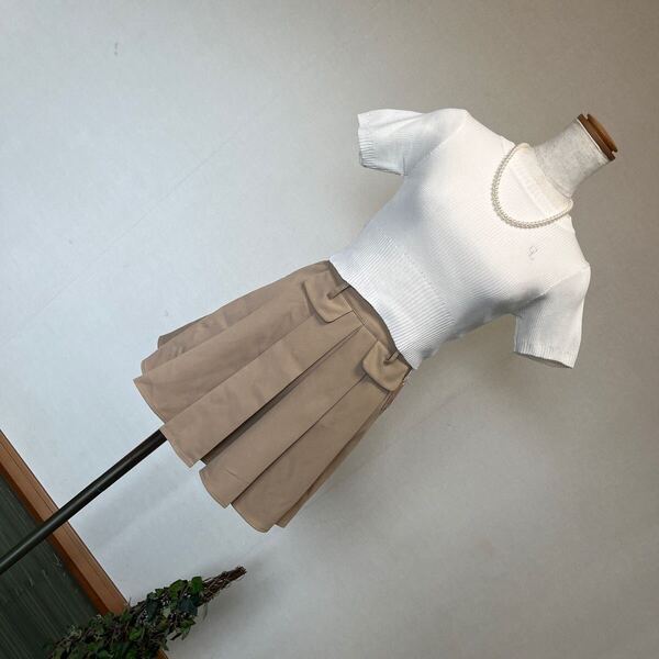 5-7新品 半袖ショート丈リブニットプルオーバートップス クロップドリブニット刺繍ニット オフホワイト F 7号 9号 S-M