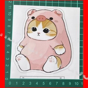 ステッカーNo.1065 (約10.5cm×9cm)車 PC バイク デカール 可愛い 痛車 着ぐるみ猫 ネコ ねこ 豚猫