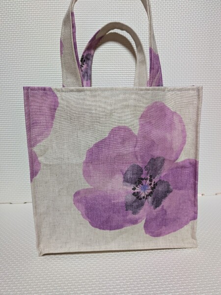 スクエアトートバック ハンドメイド お弁当バックなど… 紫のお花