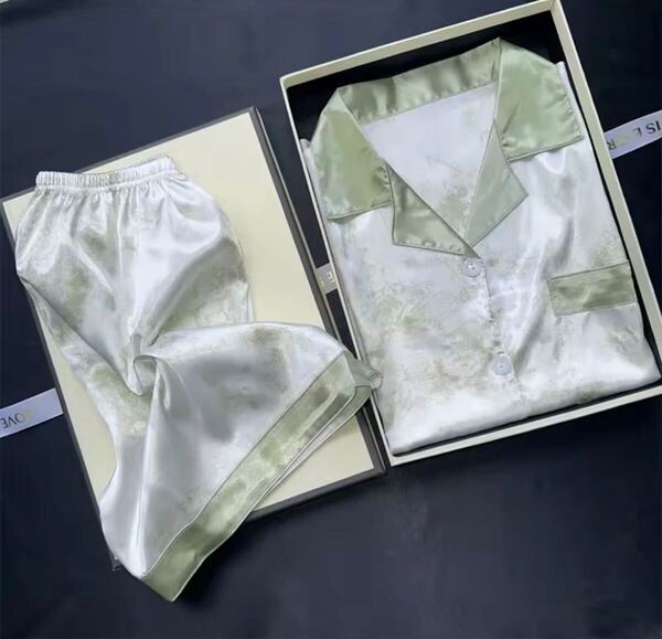 水彩画柄 アイスシルクパジャマ 半袖 上下セット ルームウェア 部屋着 水彩画柄