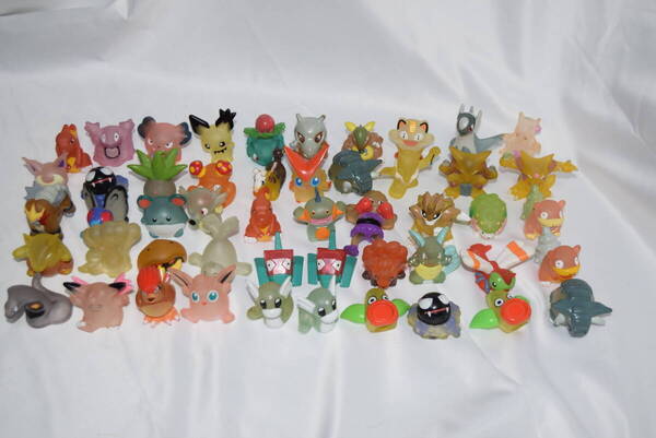 ポケモン 指人形 クリアのみ 50体 まとめ売り クリアver フィギュア ポケットモンスター アーボック ナゾノクサ ピクシー エンテイ