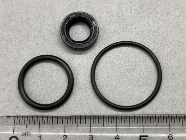 ホンダ モトコンポ AB12 オイルポンプ ゴム オイルシール Oリング オーバーホール 画像付き作業手順 白煙病/オイル漏 レストア