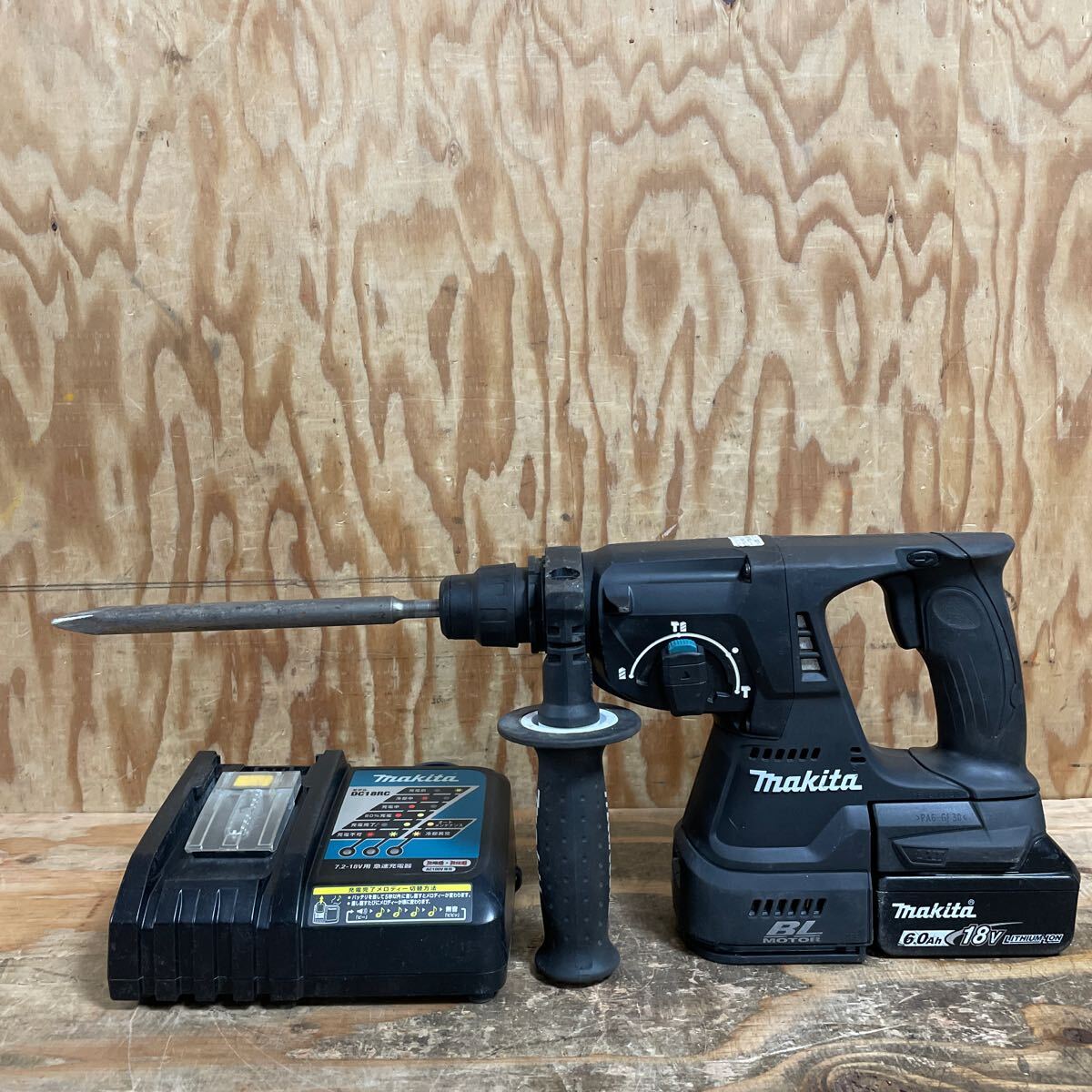 マキタ 【ジャンク品】24mm 充電式ハンマドリル HR244D｜中古