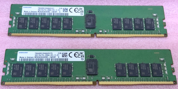 ●Samsung M393A2K40DB3-CWEBY 2枚セット *PC4-25600/DDR4-3200/PC4-3200AA ECC REG/Registered 288Pin DDR4 RDIMM 32GB(16GB x2) 動作品