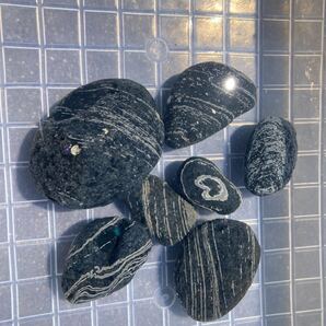 十勝石 黒曜石 ストライプ入り 天然原石 パワーストン 計約1000g 送料無料
