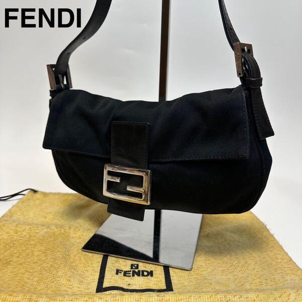 o93【極美品】フェンディ FENDI コットン ブラック 黒 マンマバケット ショルダーバッグ ハンドバッグ アクセサリーポーチ