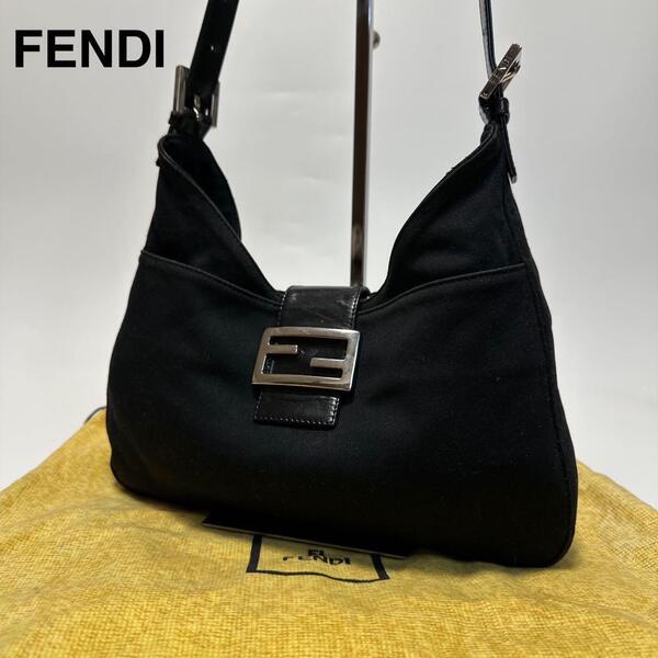 p92【極美品】フェンディ FENDI コットン ブラック 黒 マンマバケット ショルダーバッグ ハンドバッグ