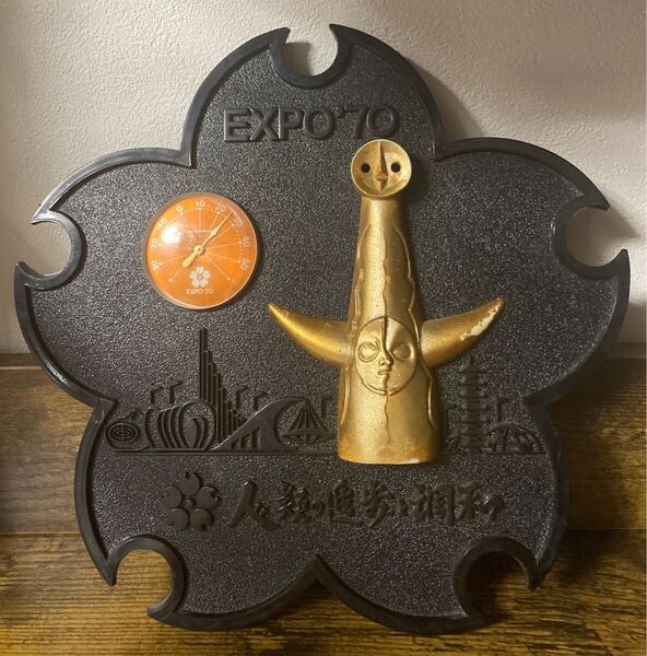 岡本太郎 太陽の塔 ゴールド 温度計付き 壁掛けオブジェ ◆ 大阪万博 EXPO 70 【送料無料】