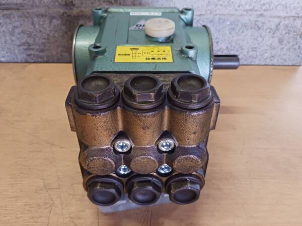 高圧ポンプ RG-313(右軸)メンテナンス済品