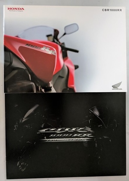 CBR1000RR (BC-SC57) 車体カタログ 2006年11月 CBR1000RR SC57 古本・即決・送料無料 管理№ 8283 V