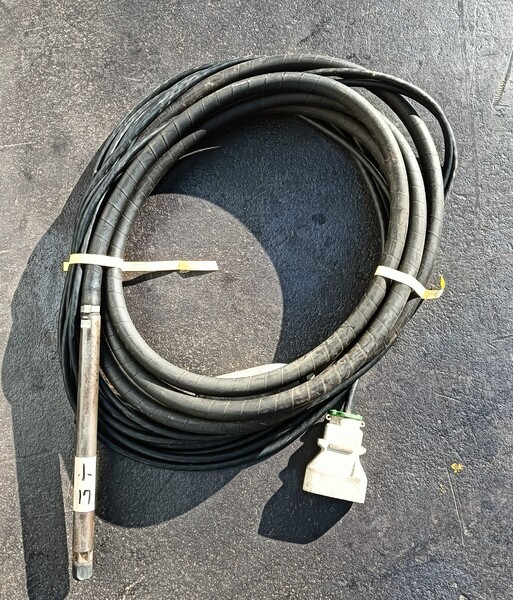 小17. EXEN バイブレーター 長さ20m 直径30mm