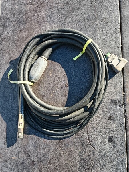 小19. EXEN バイブレーター 長さ20m 直径30mm