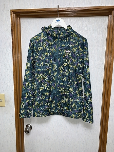M 新品同様 SP25 patagonia メンズ・フーディニ・ジャケット