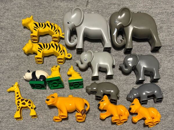 レゴ デュプロ 中古■動物セット 9種類 15匹 象親子 カバ トラ親子 キリン パンダ ライオン親子