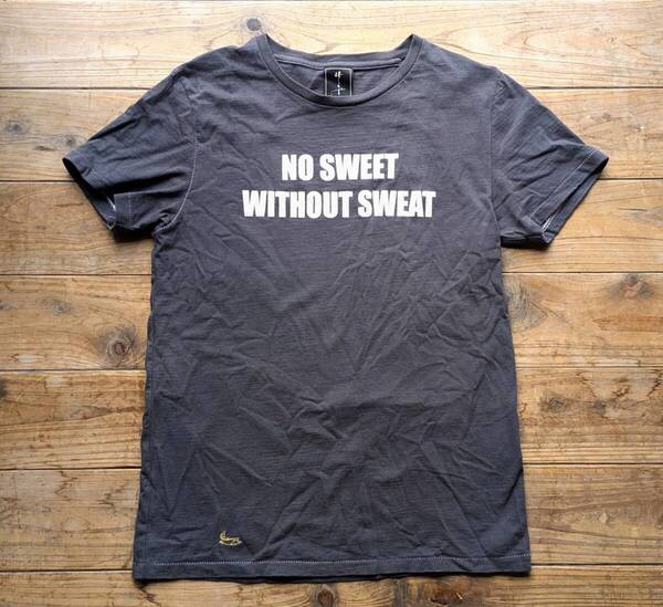 送料無料♪90s 時しらず レーヨン混Tシャツ NO SWEET WITHOUT SWEAT チャコール size S シングルステッチ 日本製 USED古着 ハリランHRM