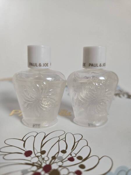 新品★PAUL&JOE ポール&ジョー スパーリング ファンデーション プライマー 001<化粧下地・美容液>★ミニボトル2個