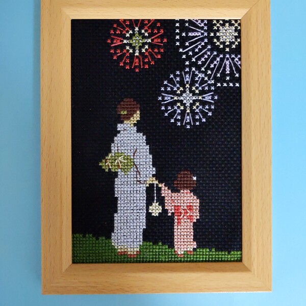 クロスステッチ刺繍完成品(花火) ハンドメイド・ 額入り