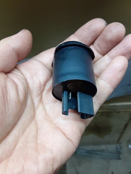 ジャイロキャノピー TA03 ウインカーリレー 10W×2 純正 送料無料