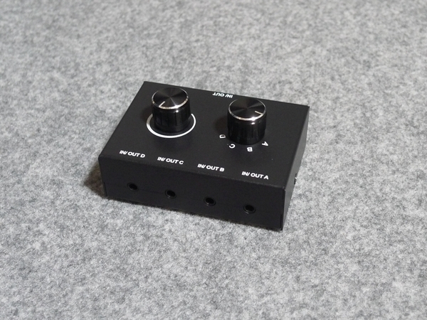 オーディオセレクター 4ポート ステレオ3.5mm 4入力1出力/1入力4出力 オーディオスイッチャー