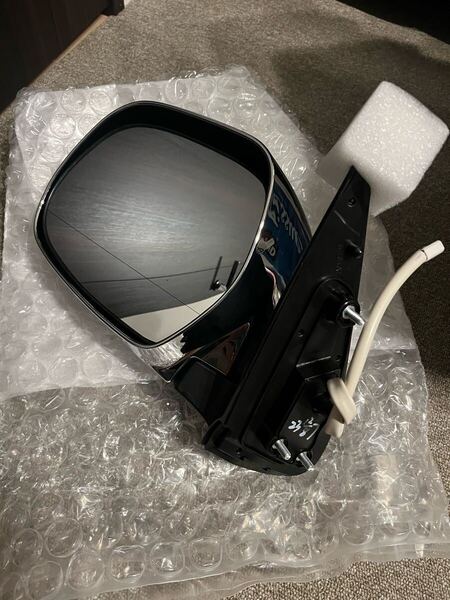 TRISTAR'S ハイエース レジアスエース 200系 スーパーGLタイプ 電動調整 電動格納 メッキドアミラー 助手席側