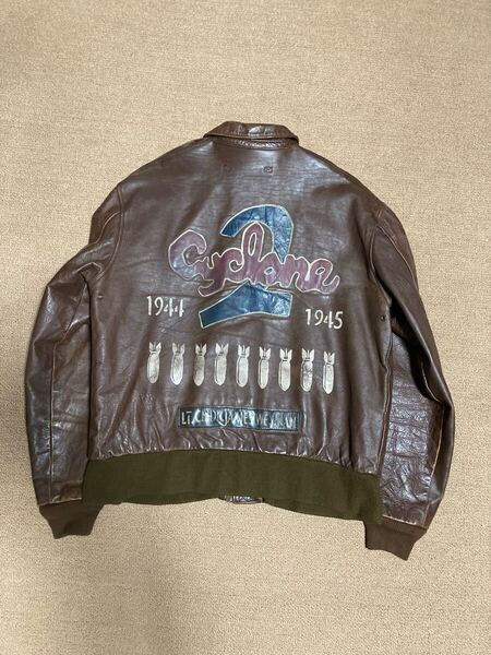 USA製 AVIREX CLOTHING A-2 フライトジャケット 42 バックペイント ホースハイド 馬革 ビンテージ アヴィレックス レザージャケット