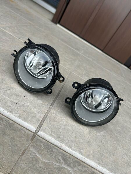 フォグランプ H11 フォグライト LED ホワイト イエロー 切り替えバルブ付 汎用 加工などに