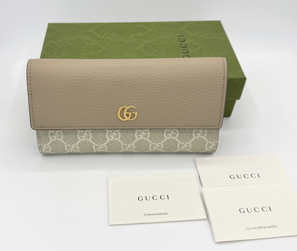 新品 グッチ GUCCI レディース ダブルG バイカラー コンチネンタルウォレット財布 直営店購入品 ☆ショッパー付き