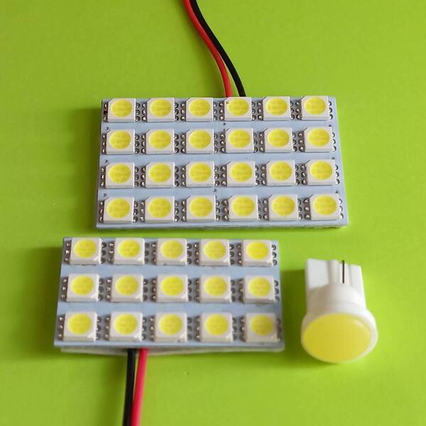 スペーシアカスタム MK32/MK42S/MK53S 超爆光!パネルライト T10 LED ルームランプ 3個セット ホワイト スズキ /s24/15/c1